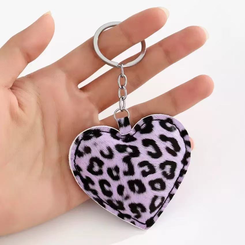 【A50】Leather 3D Heart Keychain