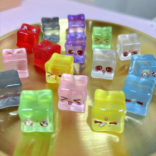 【A01】Liminous charms